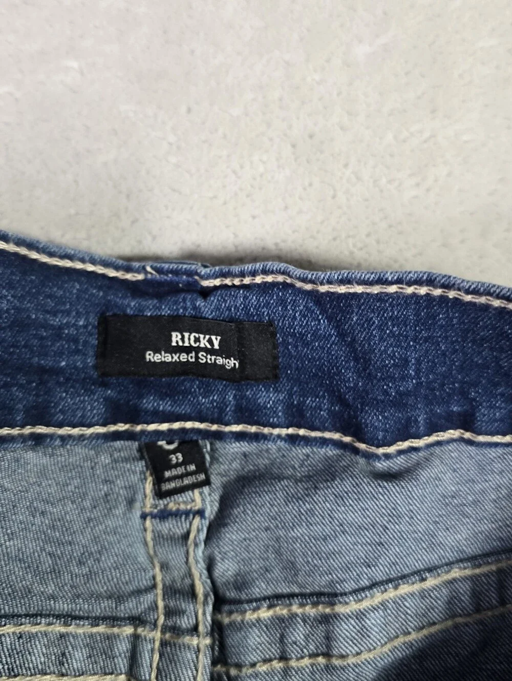 NWT True Religion Ricky SN Flap Relaxed Straight Fit Jeans Sz Actual 34x33 Blue